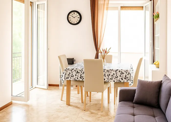 Relax With Balcony Maslianico