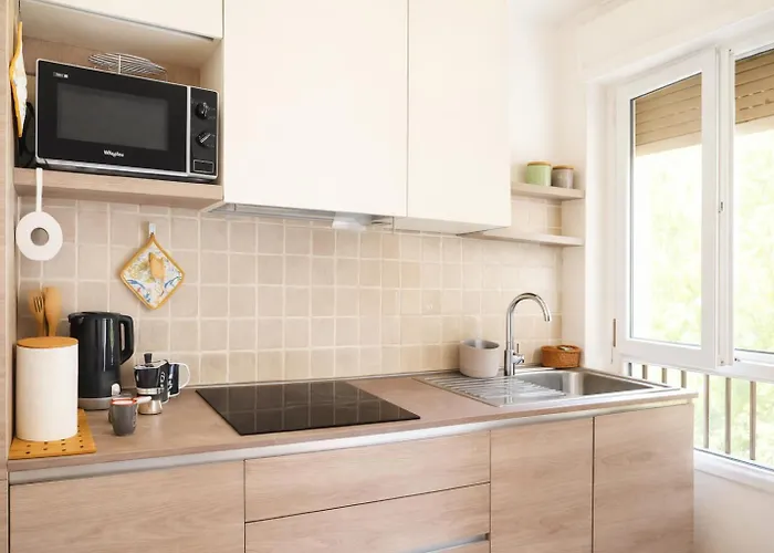 Relax With Balcony Maslianico