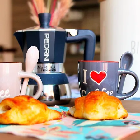 Relax With Balcony Appartement